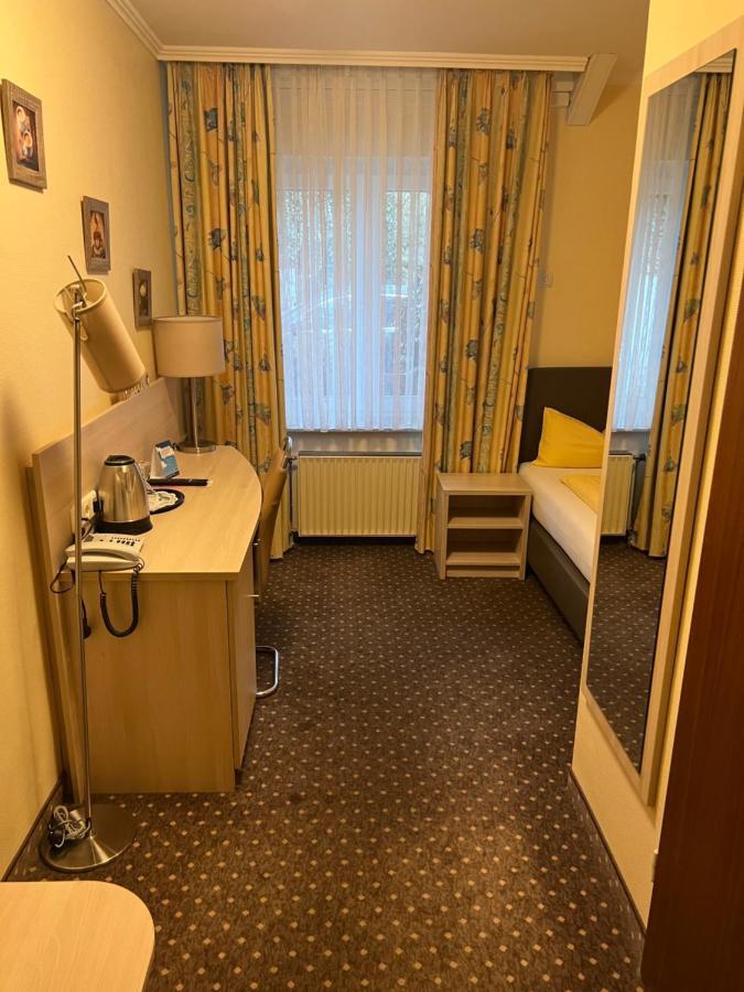 M&M Hotel - ゼーフェタール エクステリア 写真